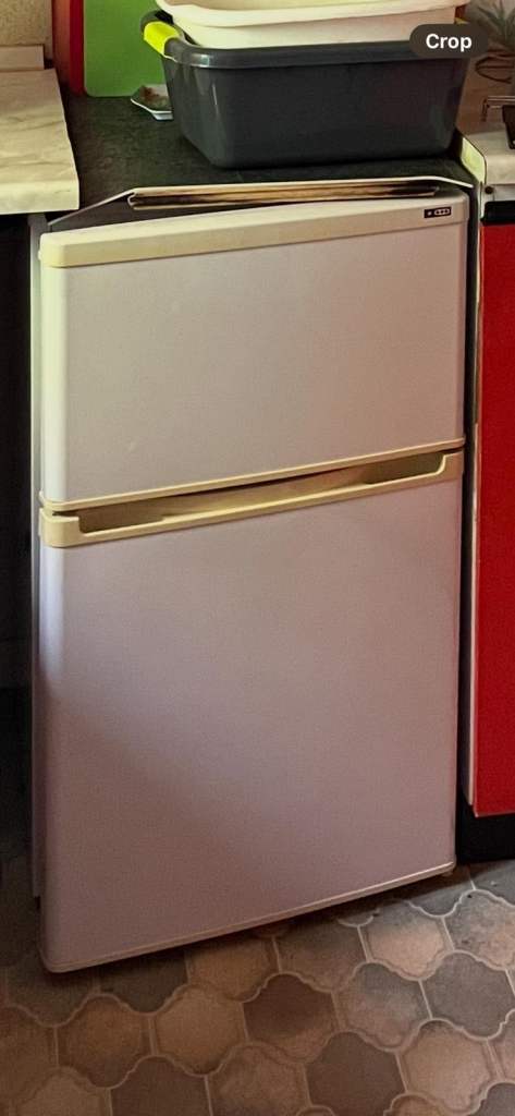 Spares or repair mini fridge freezer