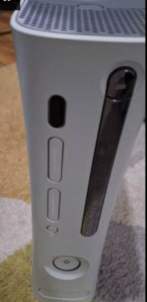 Xbox 360 console, it's in good working order and ready for a new home
