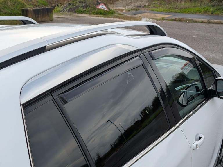 2017 Peugeot 2008 1.6 BlueHDi 100 Allure 5dr HATCHBACK DIESEL Manual