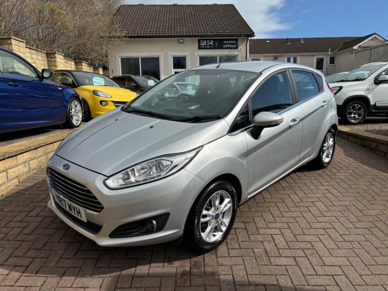 2017 Ford Fiesta 1.25 Zetec Euro 6 5dr HATCHBACK Petrol Manual