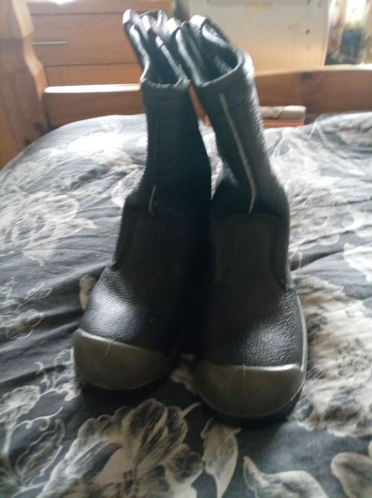 Work boots 