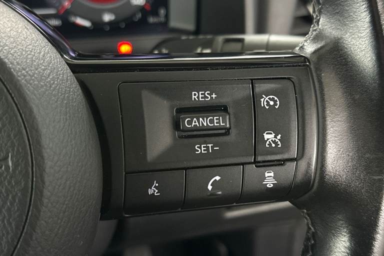 2022 Nissan Qashqai 97329 Hatchback Petrol Manual