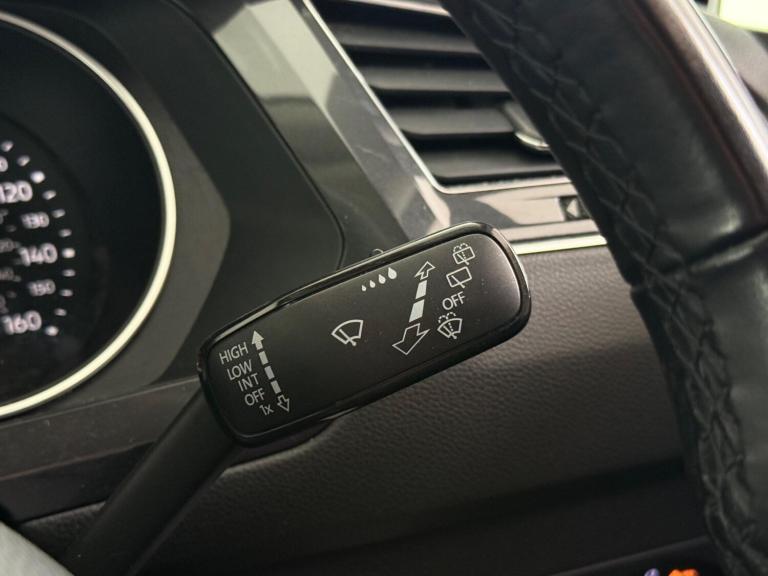 2019 Volkswagen Tiguan Allspace 2.0 TDI SE Nav 5dr ESTATE DIESEL Manual