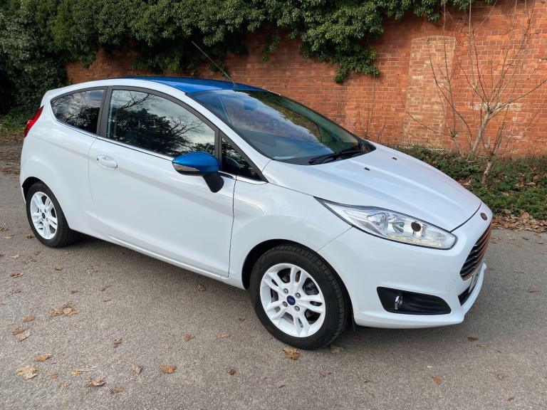 2017 Ford Fiesta 1.0T EcoBoost Zetec White Edition Euro 6 (s/s) 3dr HATCHBACK Petrol Manual