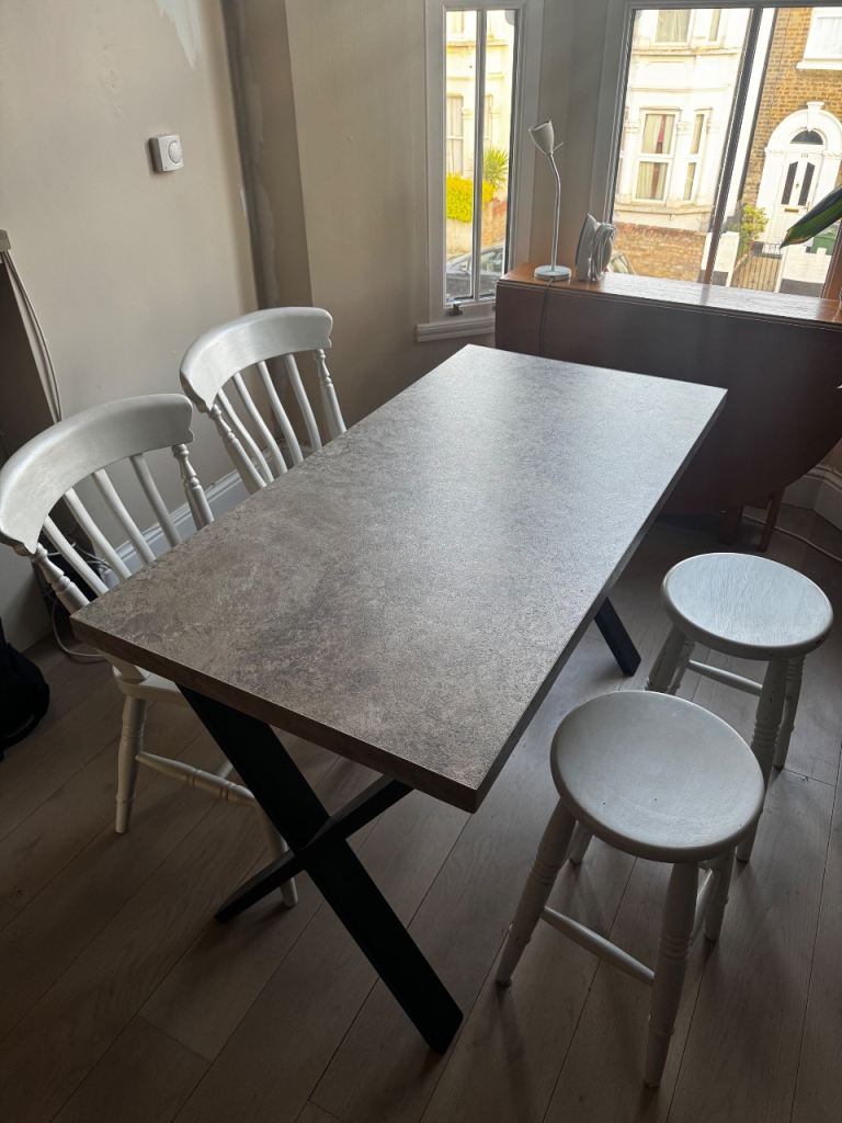 Modern Industrial Dining Table – Handmade – Excellent Condition