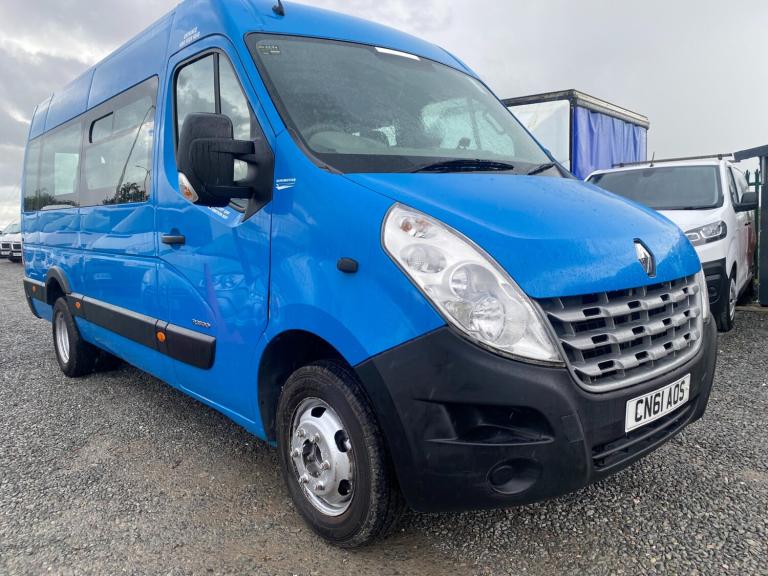 2011 Renault Master 2011 RENAULT MASTER MINIBUS 2.3 DCI 125.35 H2 Van TWIN WHEEL LWB 11 SEAT PANE...