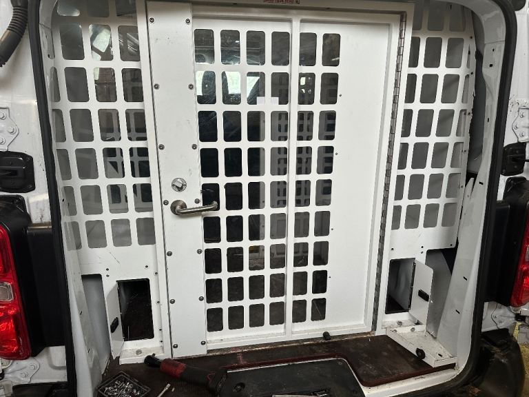 Cage 