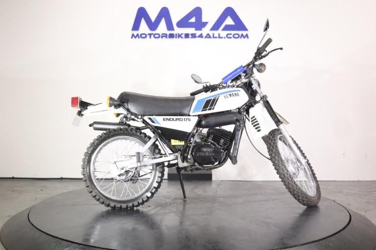 YAMAHA ENDURO 175 1980 DT 175