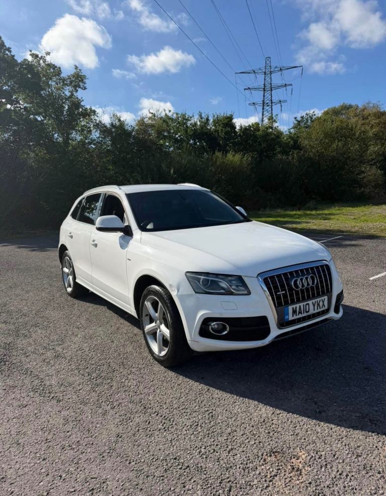 Audi Q5 Estate 2010