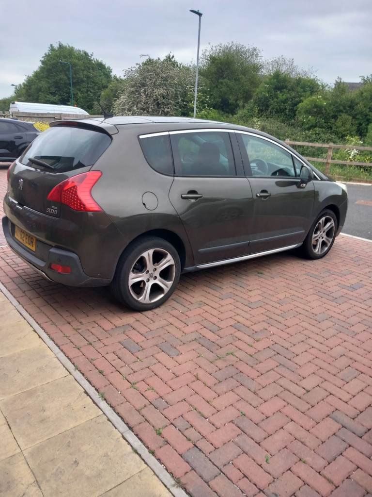 Peugeot, Allure E-HDI  Hatchback, 2012, Semi-Auto, 1560 (cc), 5 doors