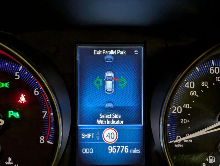 2018 Toyota C-HR 1.2T Design 5dr HATCHBACK PETROL Manual