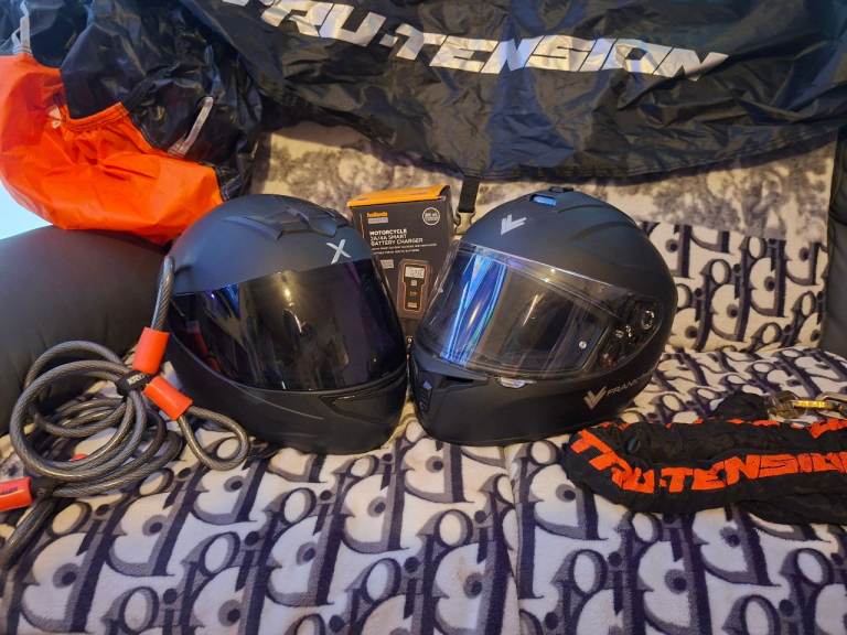 Motorbike helmet and accessories 