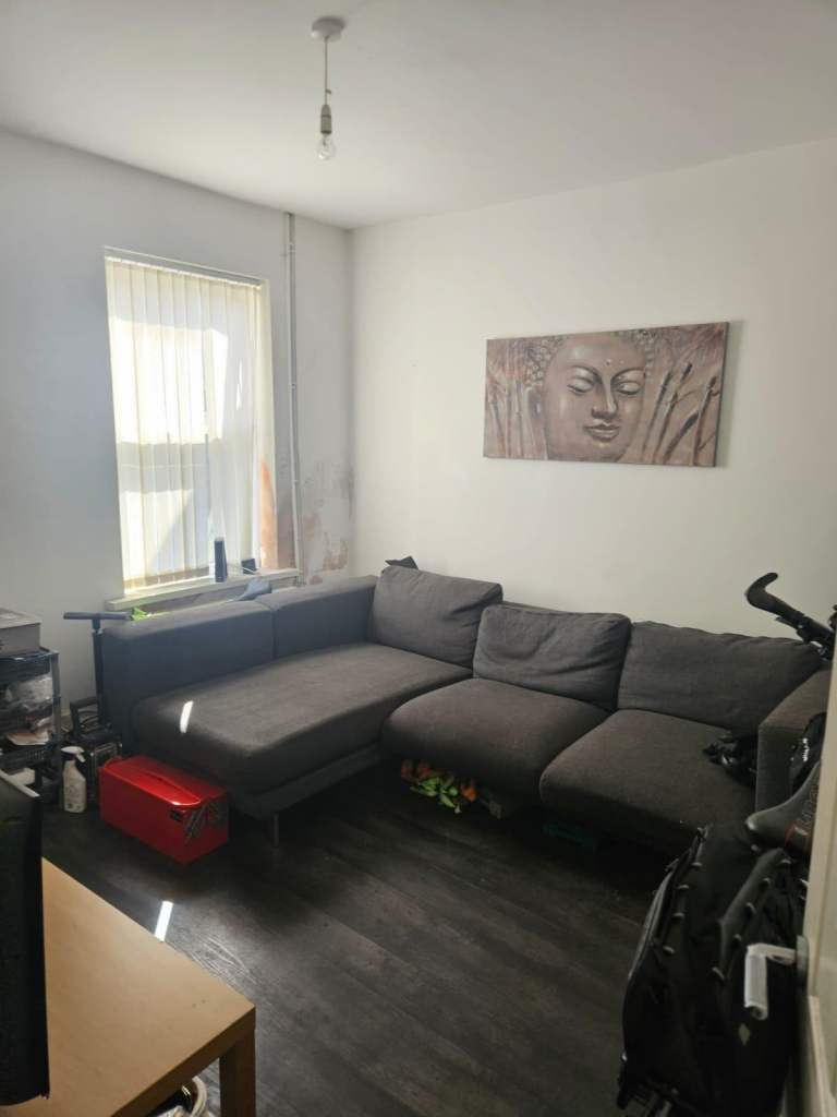 Ensuite double rooms near university & hospital