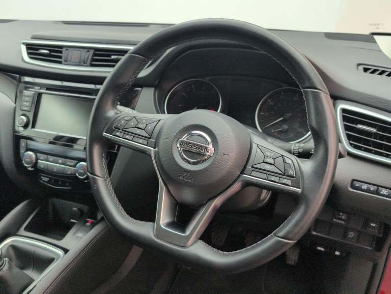 2020 Nissan Qashqai 1.3 DIG-T Acenta Premium SUV 5dr Petrol Manual Euro 6 (s/s) (140 ps) - ALLO H...