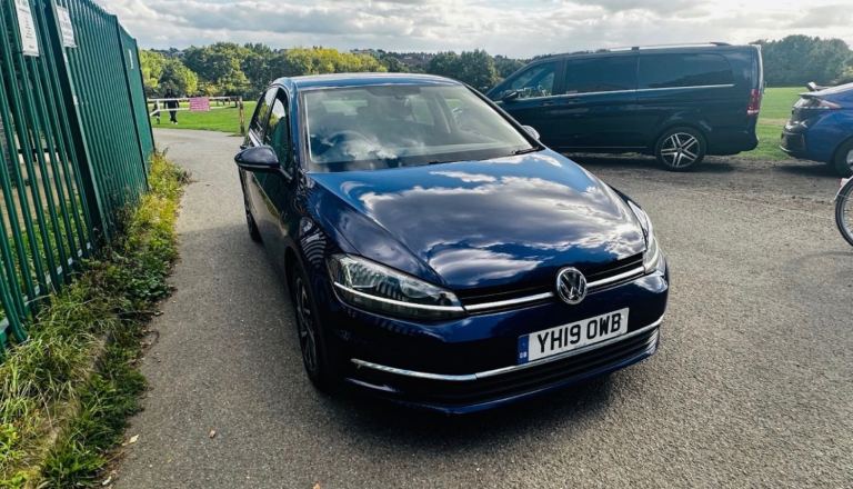 VW Golf 2019 Diesel Blue Manual Car