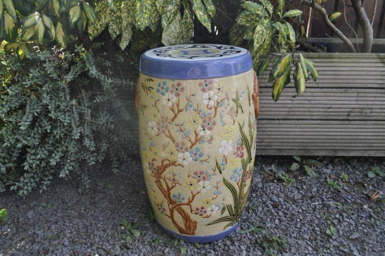 Chinese barrel stool