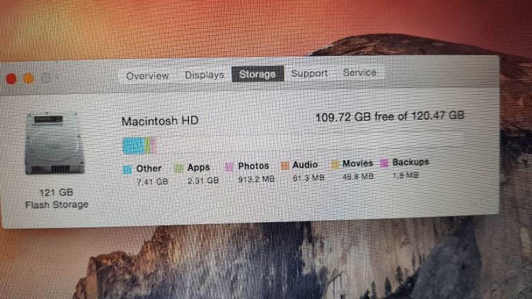 apple macbook air osx yosemite a1465 proessor intel core i5 1.4ghz 4g memory intel 