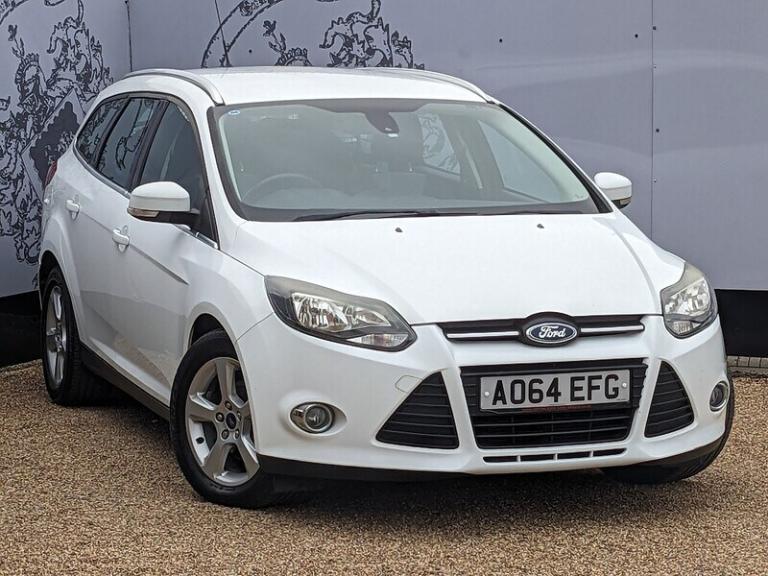 Ford Focus TDCi Zetec Navigator Estate Diesel Manual