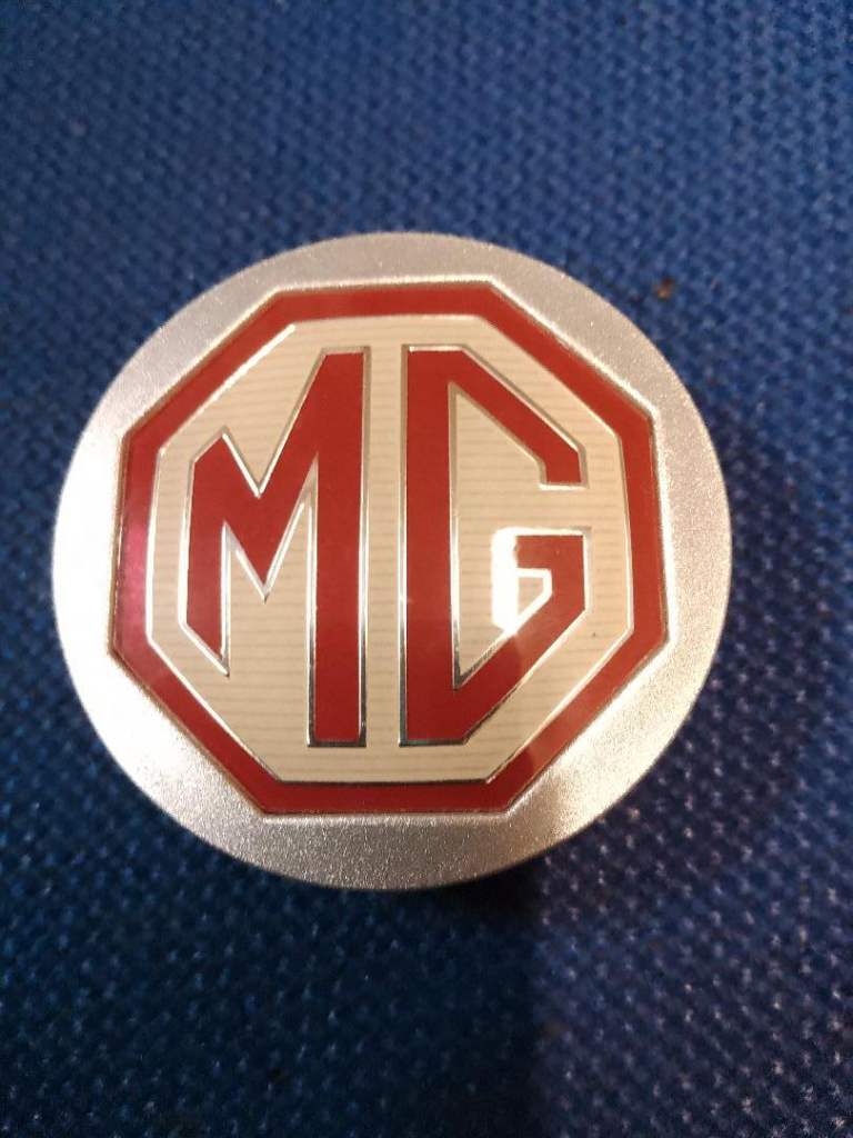 NEW GENUINE MGZT MGZTT WHEEL CENTRES DTC000159 DTC000090