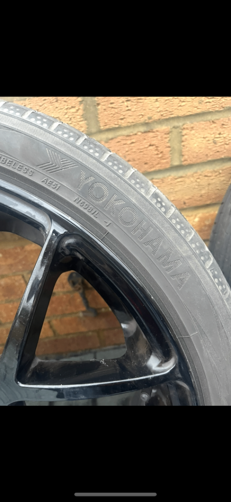 Alloy wheels and tyres 18 inch 