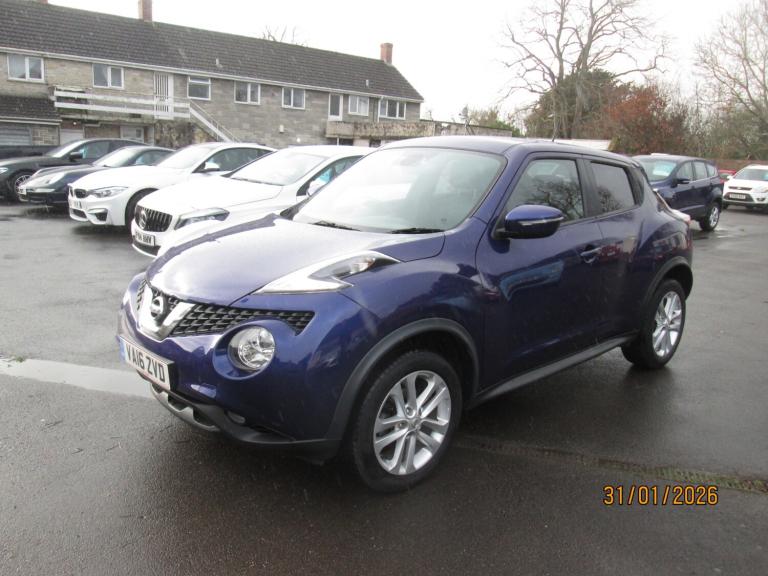 2016 Nissan Juke 1.2 DiG-T N-Connecta 5dr HATCHBACK Petrol Manual