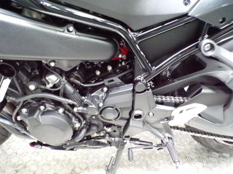 2025 KAWASAKI ZH2 WITH ONLY 1245 MILES FROM NEW