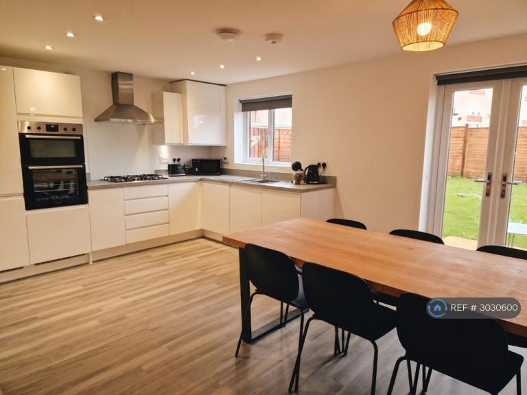1 bedroom in Slade Baker Way, Bristol, BS16 (#3030600)