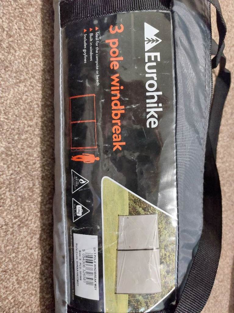 3 x Eurohike windbreak