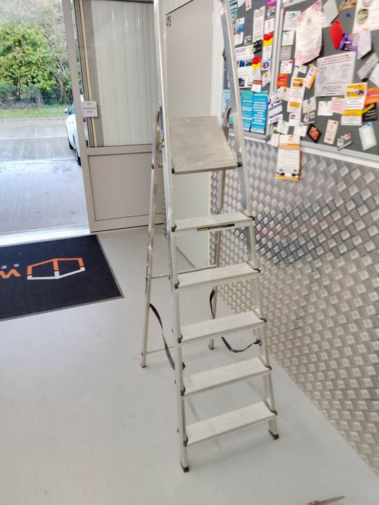 image for Youngmans stepladder 