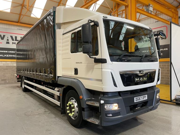 MAN TGM 18.250 *EURO 6* 4X2 CURTAINSIDER - 2017 - DG67 OPY