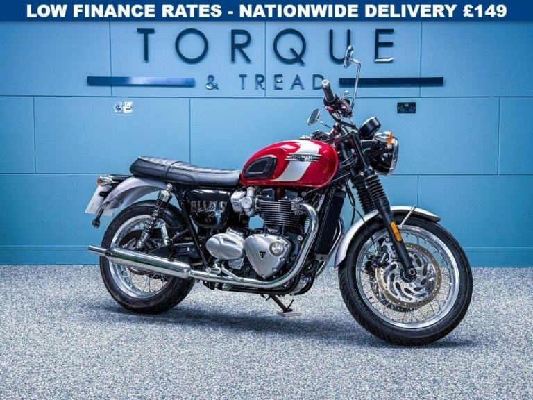 2025 TRIUMPH BONNEVILLE T120 1200 ELVIS PRESLEY LTD EDITION 29/925 - 680 MILES