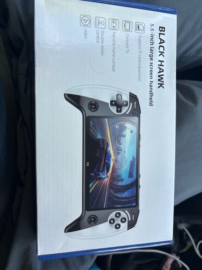 5.5 inch screen black hawk games console 