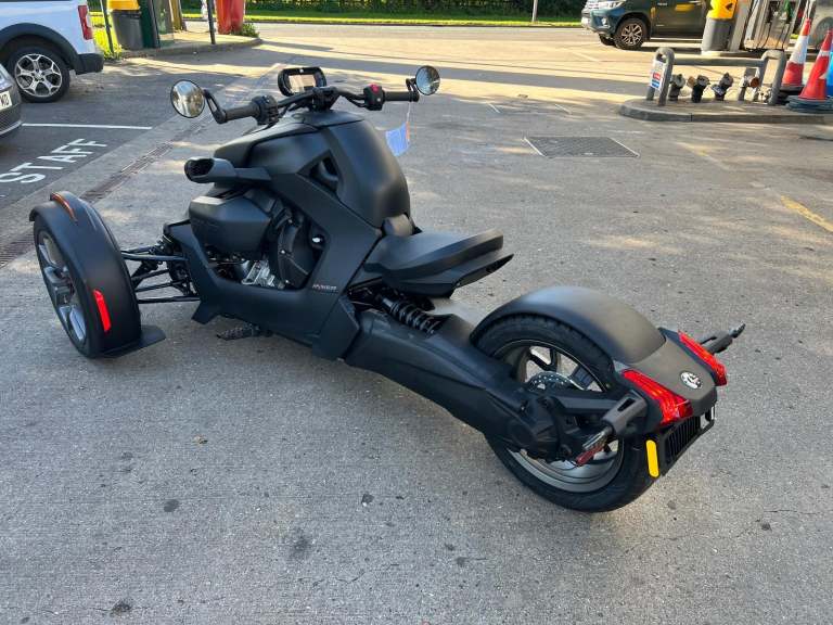 NEW 2025 Model Year Can-Am Ryker trike 900 automatic spyder trike