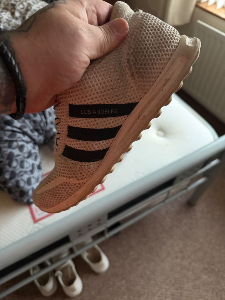 Adidas Los Angeles Trainers UK 9 Beige, Good Condition