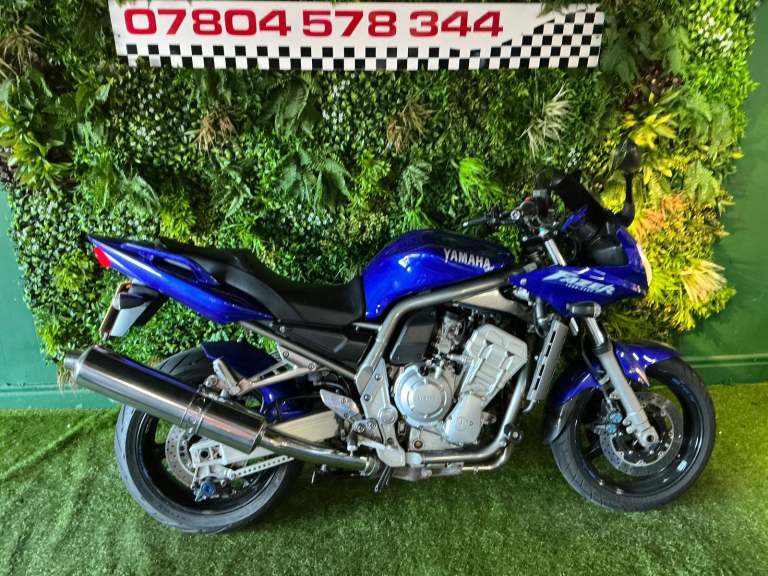 Yamaha FZS 1000 free delivery 