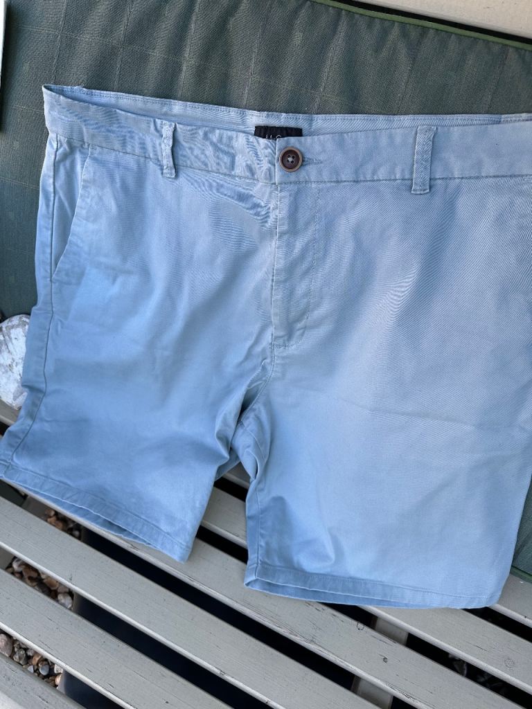 M & Co Chino shorts light blue 38R
