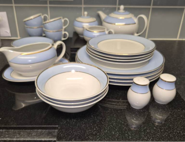 Doulton dining set minus one bowl 