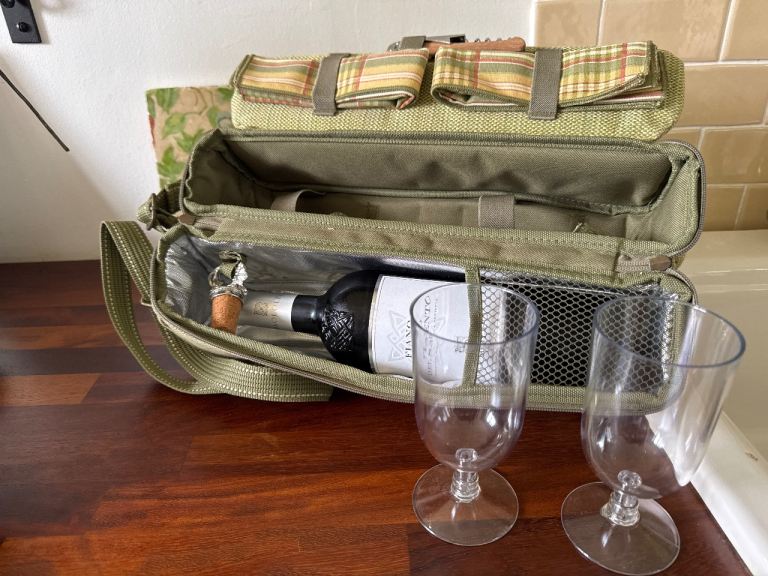 Picnic at Ascot cooler