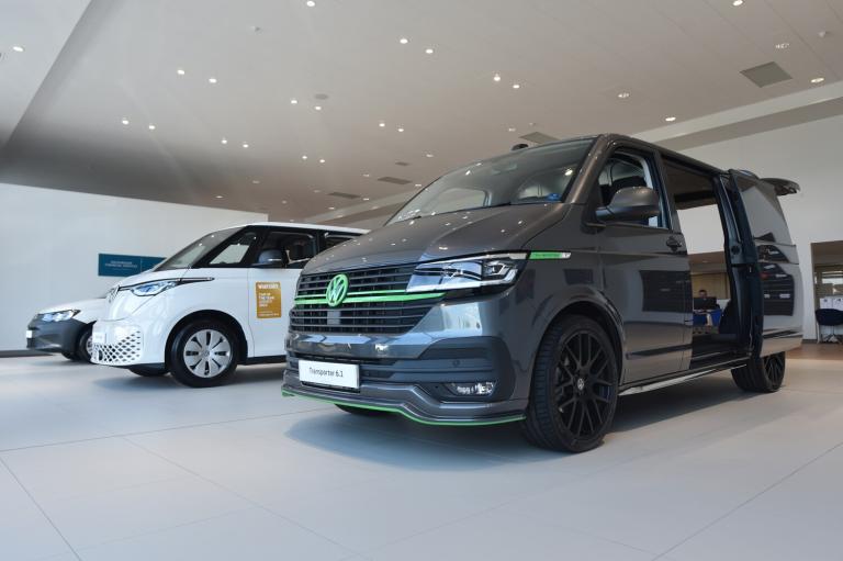 2025 Volkswagen Transporter 2.0 TDI 110 Commerce Plus Van Van DIESEL Manual