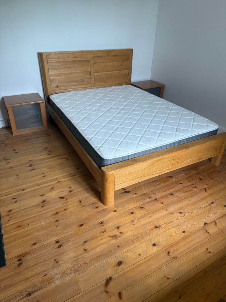 Large Double Room with Ensuite and Private Roof Terrace