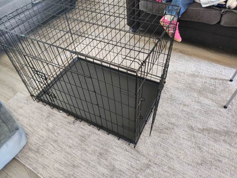 Dog crate 