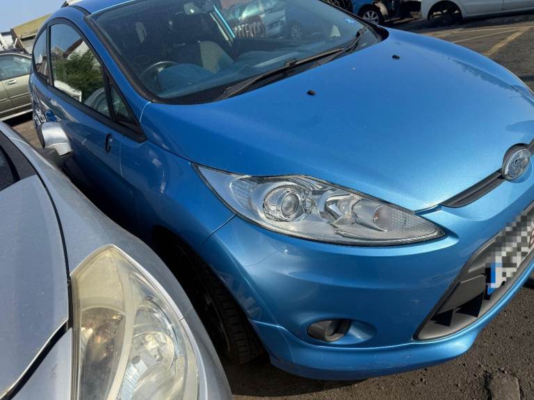 Breaking spare parts ford fiesta mk7 zetec s 3 door 3dr