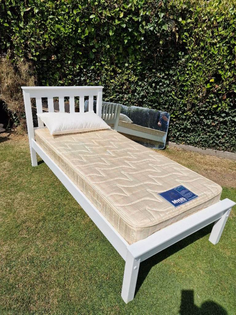 Single White Wooden Bed Frame with Mattress