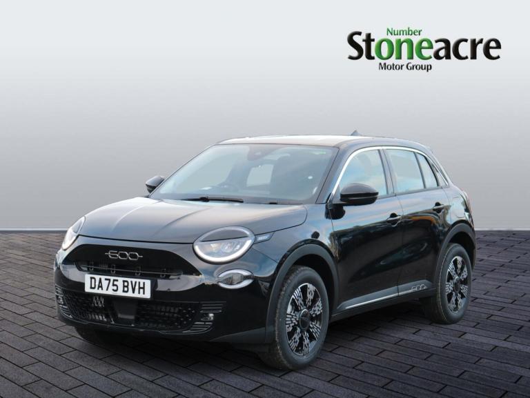 2025 Fiat 600 1.2 Hybrid 48V 136 5dr eDCT-6 HATCHBACK PETROL Automatic