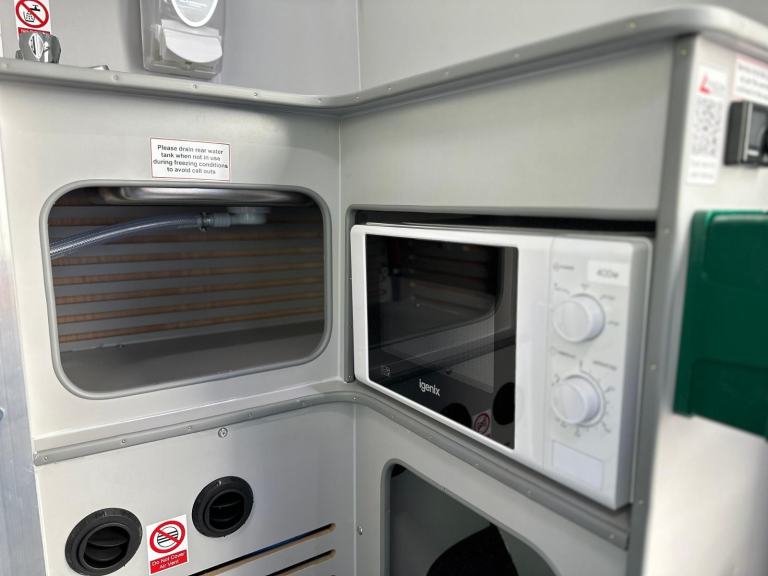 24 Reg, Ford Transit L3H3 RWD,Toilet, Mess, Kitchen, Welfare, Van, Air-Con 