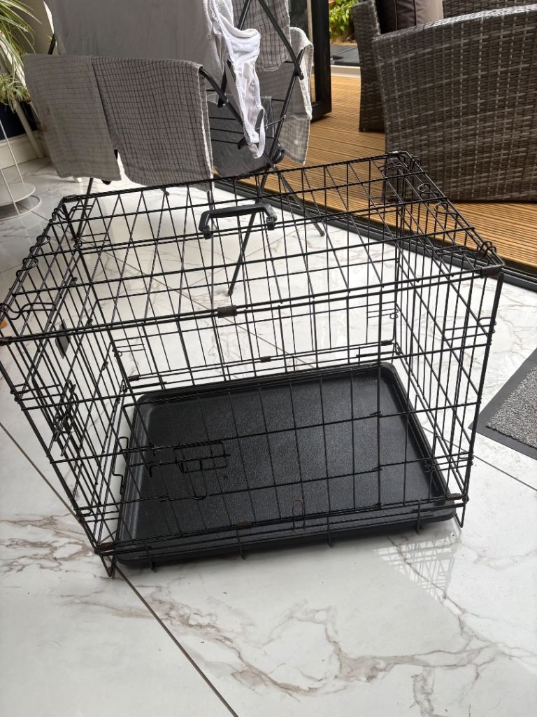 Small puppy crate 