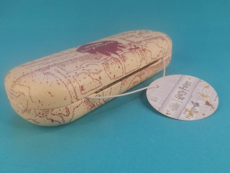 Brand new OFFICIAL HARRY POTTER MARAUDERS MAP HARD GLASSES CASE SUNGLASSES COVER. 