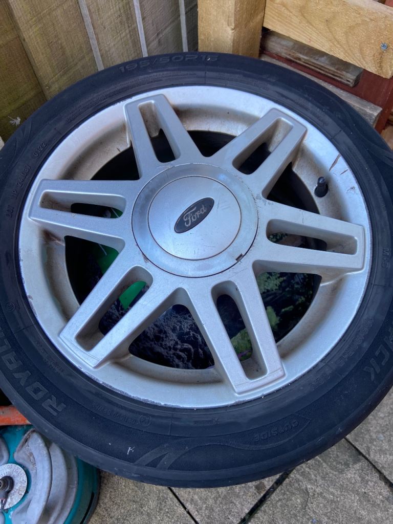 Fiesta alloy wheel