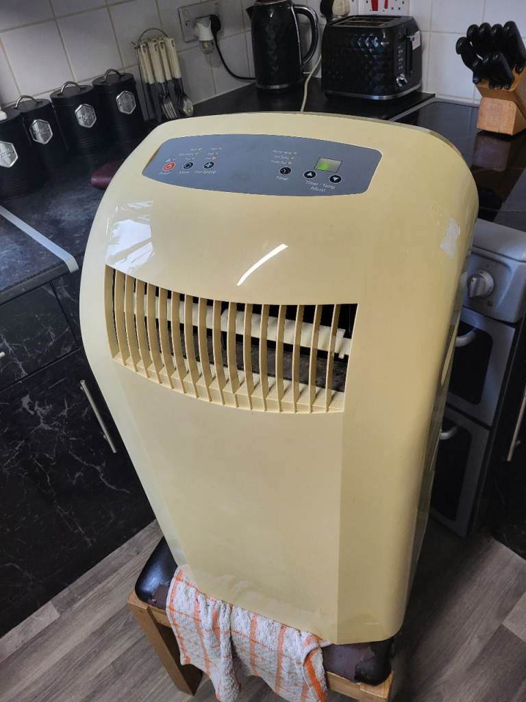 b&q portable air conditioner/dehumidifier unit wap-207eg