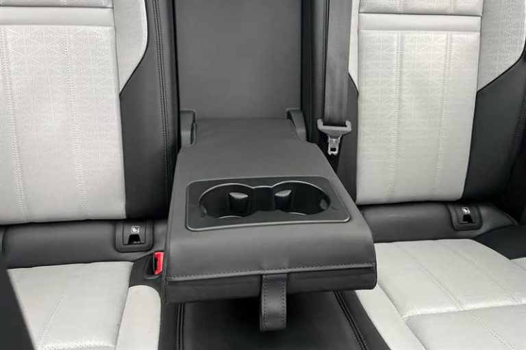 2021 Land Rover Range Rover Evoque 2.0 P250 R-DYNAMIC HSE 5DR AUTO 4x4 Petrol Automatic